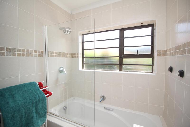 3 Bedroom Property for Sale in Hersham Western Cape